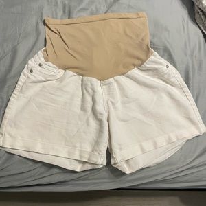 Indigo Blue White/Ivory Maternity shorts. Size XL.